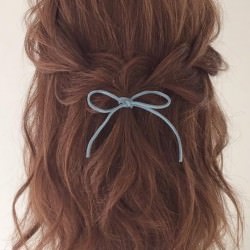 簡単なのに華奢可愛い♡シンプルハーフアップ　ヘアアレンジ　ロングヘア