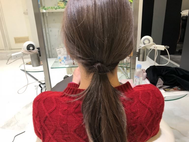 シンプルが1番！ヘアゴム1本でできるローポニーテール4