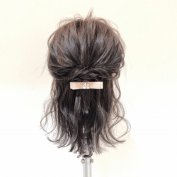 髪が短くてもできる♡こなれ清楚ハーフアップ　ヘアアレンジ　ショートヘア