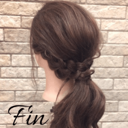 きちっと×清潔感のシンプルローポニーテール　ヘアアレンジ　ロングヘア