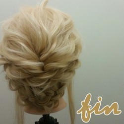 ロープ編みとくるりんぱで作る豪華なまとめ髪♪ ヘアアレンジ ミディアムヘア