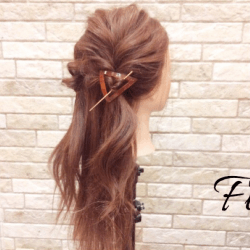 超かんたん!なのにエレガントなハーフアップ♡ ヘアアレンジ ミディアムヘア