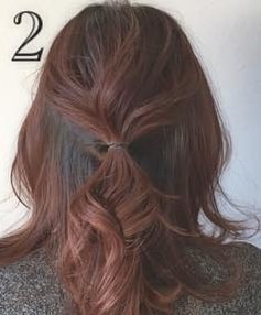 驚くほど簡単にできる？ミディアムヘアの編み込みアレンジ☆2