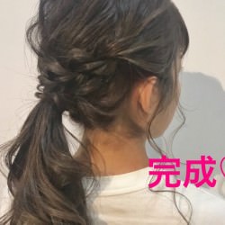 どう作るか気になる？レース風ポニーテールの作り方♪　ヘアアレンジ　ロングヘア
