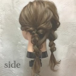 もこもこ三つ編みが可愛い おさげヘア ヘアレシピ 頭美人 もこもこ三つ編みが可愛い おさげヘア ヘアレシピ 頭美人