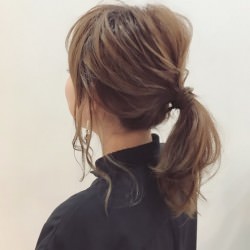 簡単なのにこなれ感♪ルーズポニーテール　ヘアアレンジ　ロングヘア