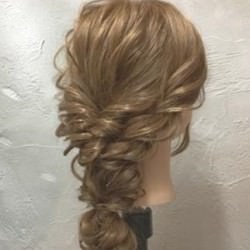 永遠の憧れ♡プリンセスみたいな編み下ろしアレンジ ヘアアレンジ ロングヘア