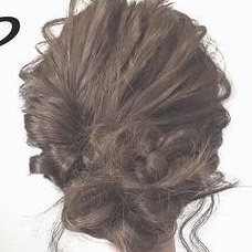 ラフ可愛い♡シニヨンアレンジ ヘアアレンジ ロングヘア