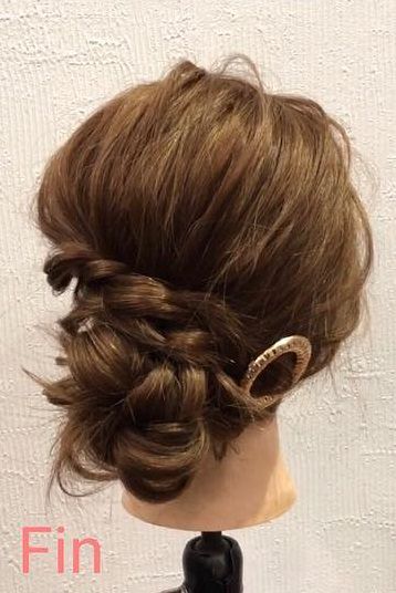 大事なデートやお呼ばれに♡華やかさ抜群のシニヨンアレンジTOP