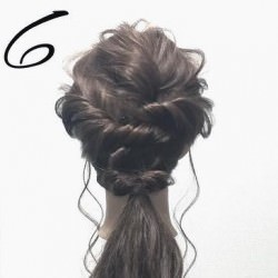 ねじりアレンジがかわいい♡ローポニーテール　ヘアアレンジ　ロングヘア