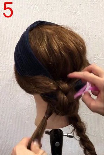 パッと目を引く☆ヘアバンド×ツインお団子アレンジ5