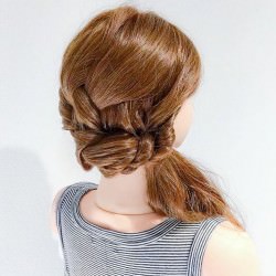 ほぐさないのにゆるさが可愛い♥男子ウケ抜群のダウンスタイル ヘアアレンジ ミディアムヘア