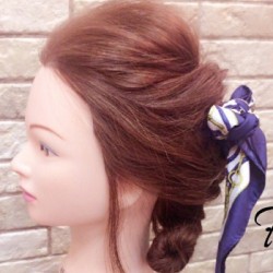 春はこれで決まり♥大人可愛いスカーフお団子 ヘアアレンジ ロングヘア