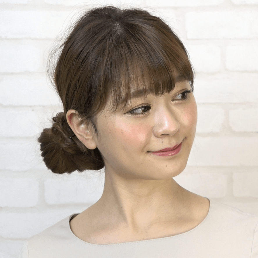 ただのお団子じゃつまらない！周りと差をつけるサイドアレンジ -梶本成美- | ヘアレシピ【頭美人】