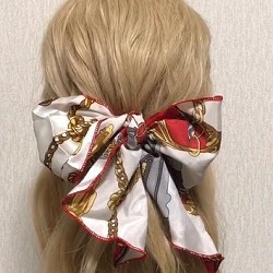 春らしさ満点◎デートにピッタリの愛されスカーフアレンジ ヘアアレンジ ミディアムヘア