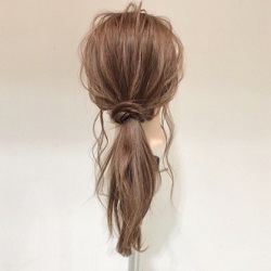 5歳若返る?!働く女性にオススメの時短ポニーテールアレンジ ヘアアレンジ ミディアムヘア