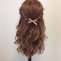 髪が硬い方&多い方にオススメ☆超簡単ハーフアップアレンジ ヘアアレンジ ミディアムヘア