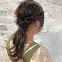 ただ結ぶだけじゃもったいない！ワンランク上のくるりんぱローポニー♡　ヘアアレンジ　ロングヘア