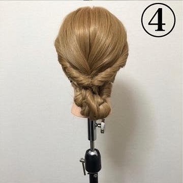 くるりんぱで作るパーティー向けヘアアレンジ！4