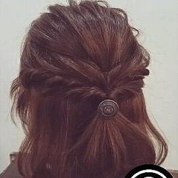 デートにしていきたい♡ボブヘアさんのふんわりハーフアップアレンジ♪ ヘアアレンジ ミディアムヘア