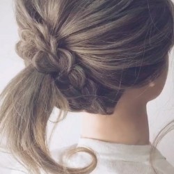 サイドの大きな編み目がポイント♪シンプルカワイイ一段上のポニーテール♡　ヘアアレンジ　ロングヘア