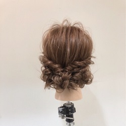 初級編 ミディアムヘアのまとめ髪 忙しい朝でも簡単ヘアアレンジ ヘアレシピ 頭美人 初級編 ミディアムヘアのまとめ髪 忙しい朝でも簡単ヘアアレンジ ヘアレシピ 頭美人