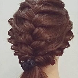 気分はプリンセス♡お呼ばれにも使える編み込みポニテ♪　ヘアアレンジ　ミディアムヘア