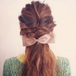 くるりんぱして、ねじるだけ♪外国人風ローポニーテール♡　ヘアアレンジ　ロングヘア