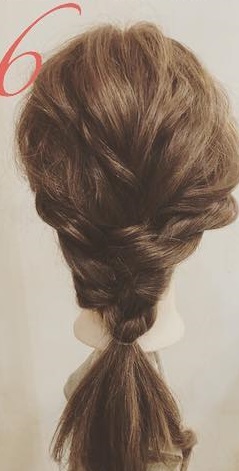 周りと差をつけられるヘアアクセサリー☆ヘアバトンにぴったりの編み下ろしアレンジ6