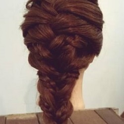 普通の編み込みとは違う☆三つ編みが隠れてる上級者ヘアアレンジ ヘアアレンジ ロングヘア