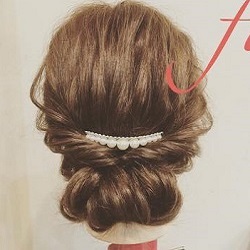 お呼ばれの時はこれ！ドレスアップした時にピッタリの華やかアレンジ　ヘアアレンジ　ミディアムヘア