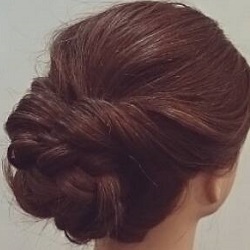 逆りんぱでいつも違った華やかさに♪まとめ髪アレンジ ヘアアレンジ ロングヘア