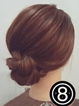 ねじるだけでまとまる！ロングヘアの方必見のまとめ髪アレンジtop