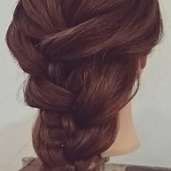地味にならない編み下ろしヘア!?編み下ろしアレンジ ヘアアレンジ ロングヘア