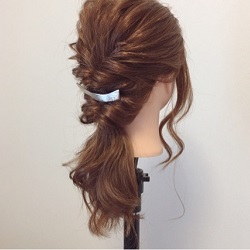 簡単ヘアアレンジ ミディアムヘア 忙しい朝に ヘアレシピ 頭 簡単ヘアアレンジ ミディアムヘア 忙しい朝に ヘアレシピ 頭