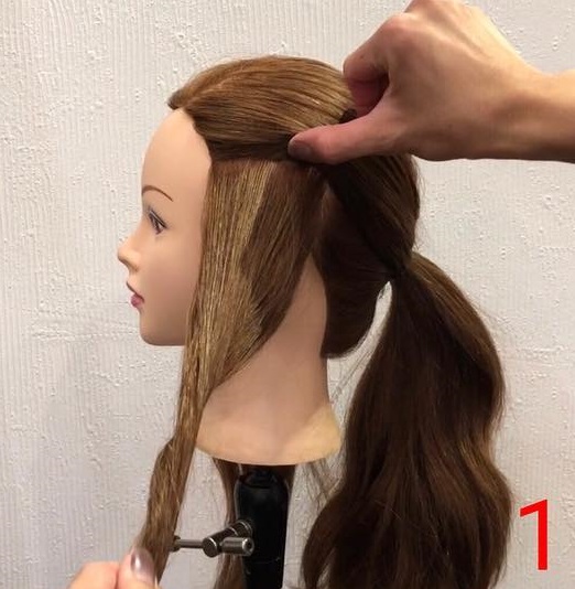 タイトロープがアクセントに おめかしするときに合わせたい 上品ポニーテールアレンジ ヘアレシピ 頭美人