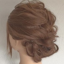 ドレスにピッタリなふわふわまとめ髪♪ロープ編みで作る華やかセルフアレンジ ヘアアレンジ ロングヘア