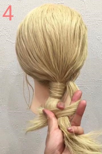 海外女子に人気のモードヘア♪ノットヘアーアレンジ4