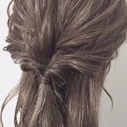 地味にならないこなれ感ハーフアップ♪簡単ハーフアップアレンジ ヘアアレンジ ミディアムヘア