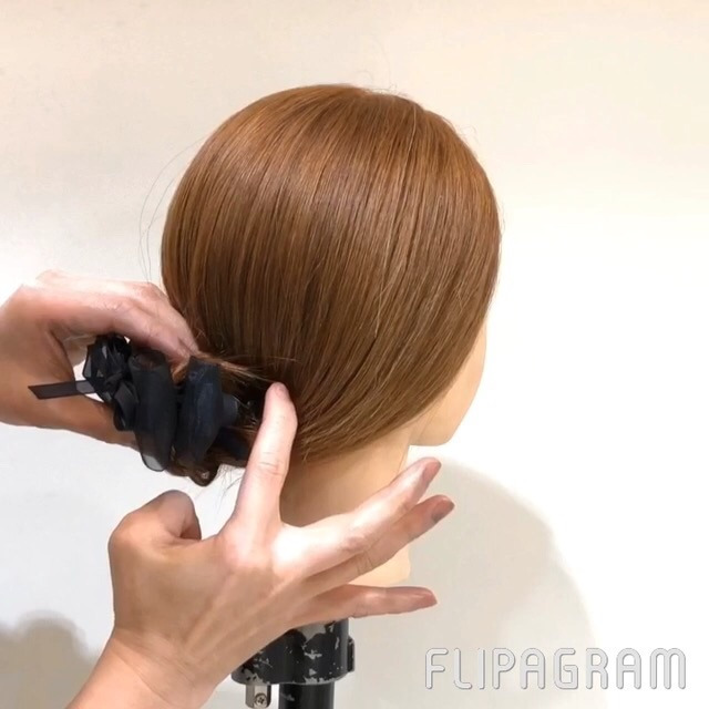 ヘアアクセサリー上手に使えてる？オシャレにまとまるバナナクリップアレンジ4