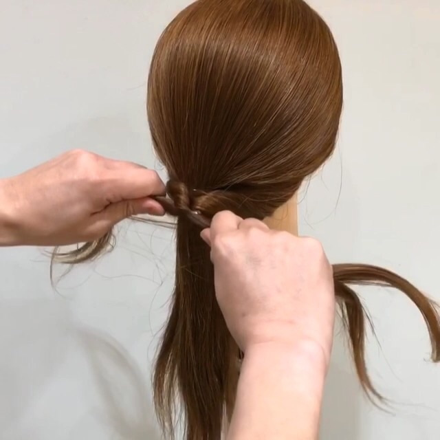 ヘアアレンジ初心者さんにおすすめ◎初めてでも出来る王道ポニーテール3