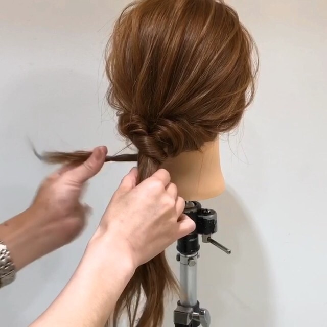 ヘアアレンジ初心者さんにおすすめ◎初めてでも出来る王道ポニーテール5