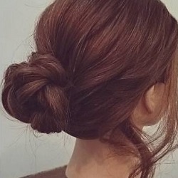 適度に緩いがイマっぽい♡ロープ編みでつくるシンプルシニヨン ヘアアレンジ ロングヘア