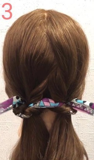 ヘアアレンジで春を先取り♪オトナ女子にぴったりの華やかスカーフアレンジ3