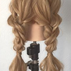 女の子らしさ満載!デートにぴったりなゆるふわツインテール♡ ヘアアレンジ ロングヘア