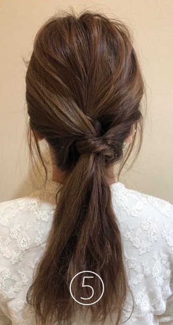 ヘアアクセなしでも可愛い♡ゴムも簡単に隠せちゃうポニーテールアレンジ5