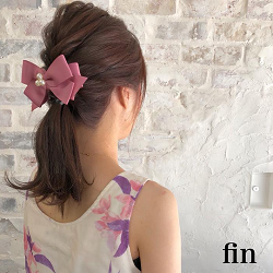 式典・パーティーにもってこい！ヘアアクセの映える華やかポニーテール☆　ヘアアレンジ　ロングヘア