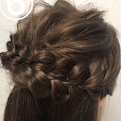 くるりんぱ&三つ編みで出来るハーフアップアレンジ　ヘアアレンジ　ミディアムヘア