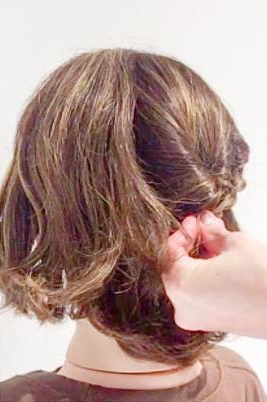 ヘアクリップで簡単上品なハーフアップアレンジ☆2