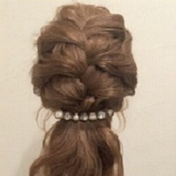 いつもの使い方を変えるだけで簡単にイメチェン◎バナナクリップ×編み込みポニーテールアレンジ　ヘアアレンジ　ロングヘア